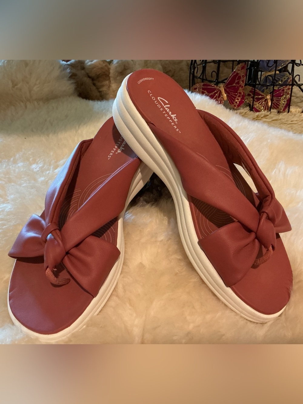 Clarks cloud steppers; Arla Kaylie; like new; terra-cotta pink